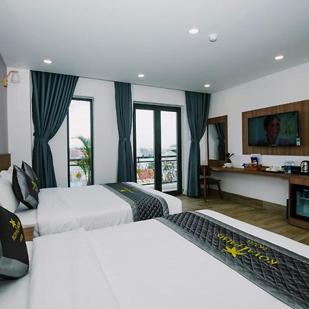 Royal Palms Hotel Туй Хоа Екстериор снимка