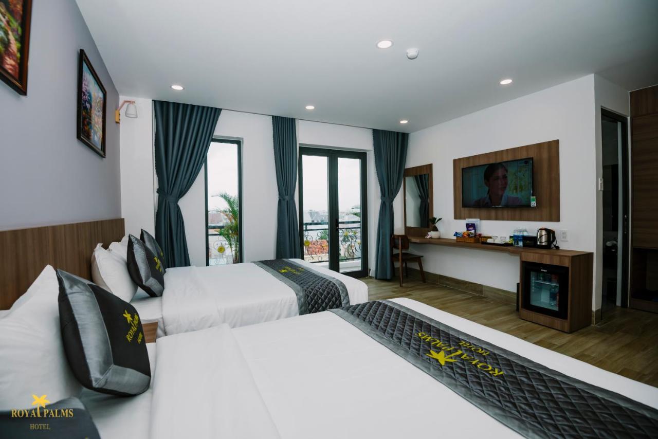 Royal Palms Hotel Туй Хоа Екстериор снимка