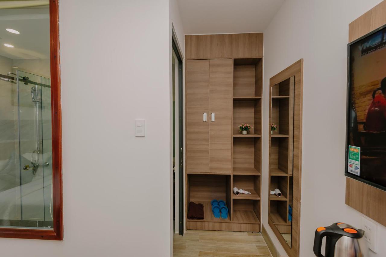 Royal Palms Hotel Туй Хоа Екстериор снимка